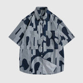 Camisa informal con estampado abstracto